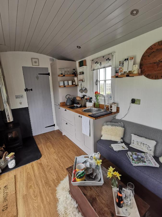 Вилла Elvan Farm Shepherd'S Hut Эксетер Экстерьер фото