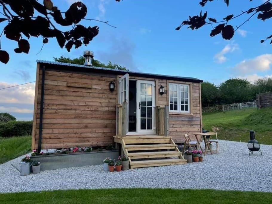 Вилла Elvan Farm Shepherd'S Hut Эксетер Экстерьер фото